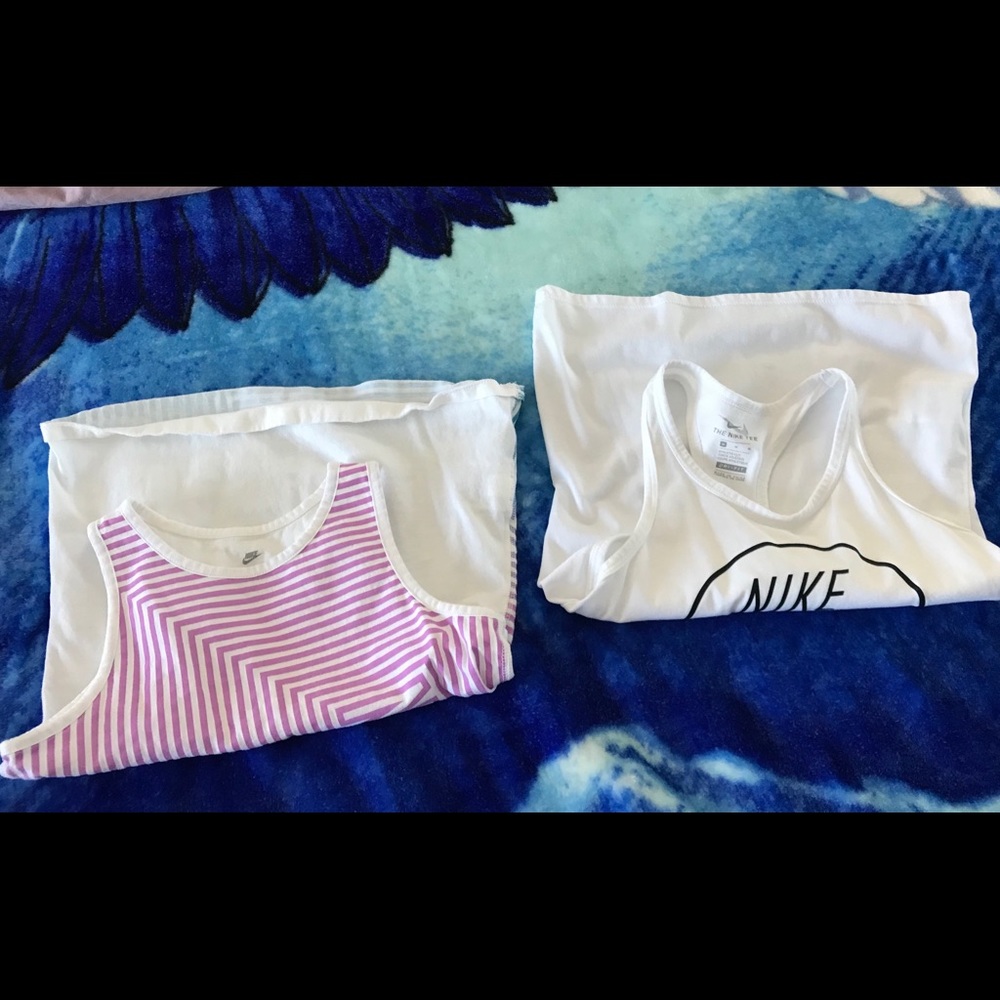 2 girls Med NIKE tank tops